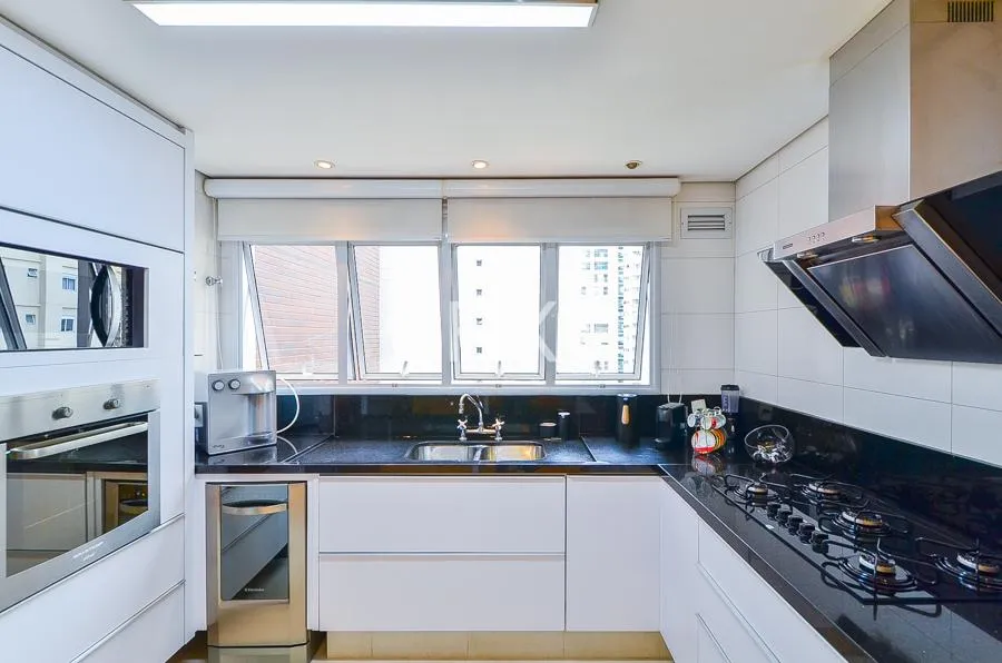 Apartamento com 4 suítes à venda em Campo Belo, São Paulo, por R$ 4.800.000 Imagem 30