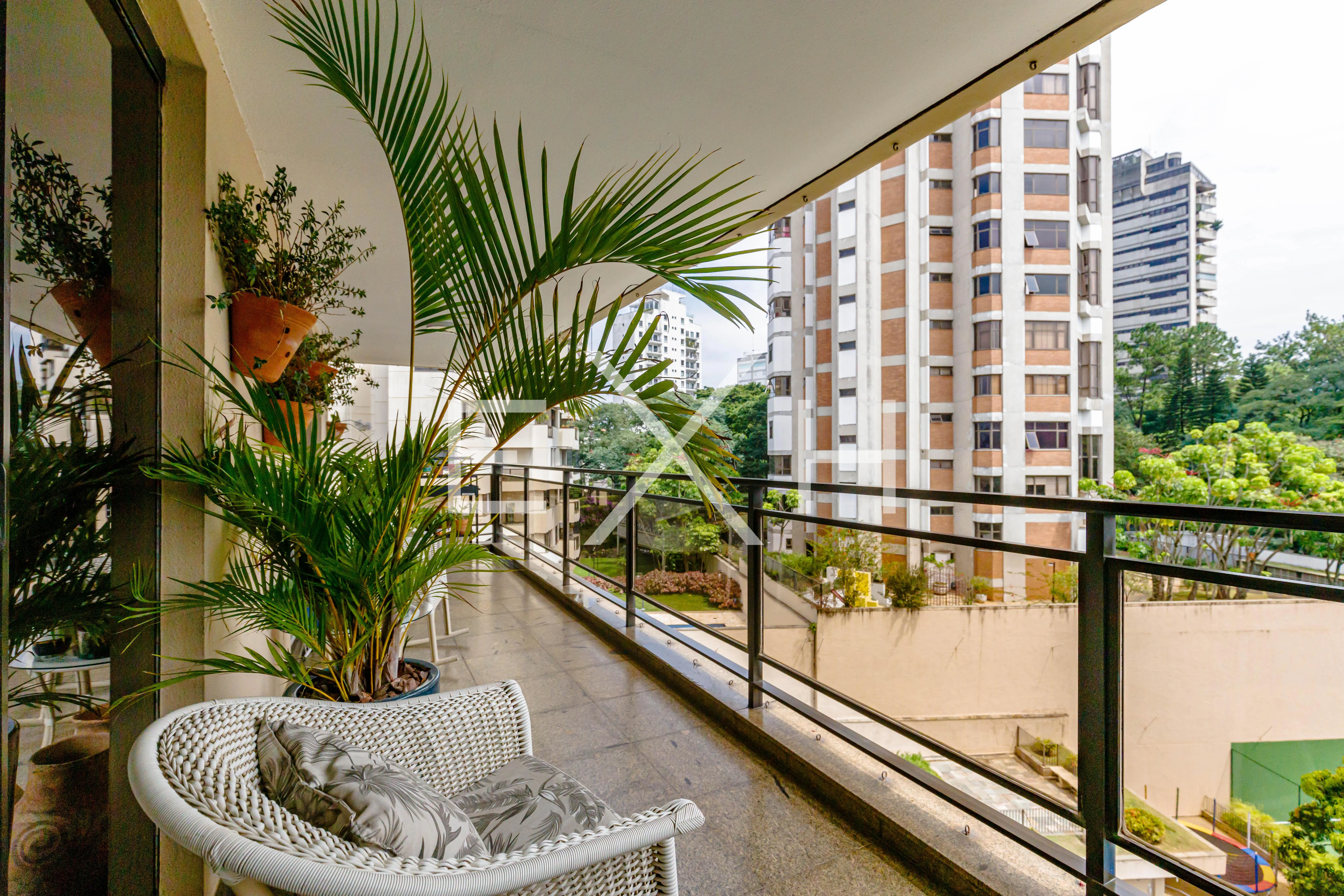 Apartamento com 3 suítes à venda em Real Parque, São Paulo, por R$ 2.900.000 Imagem 14