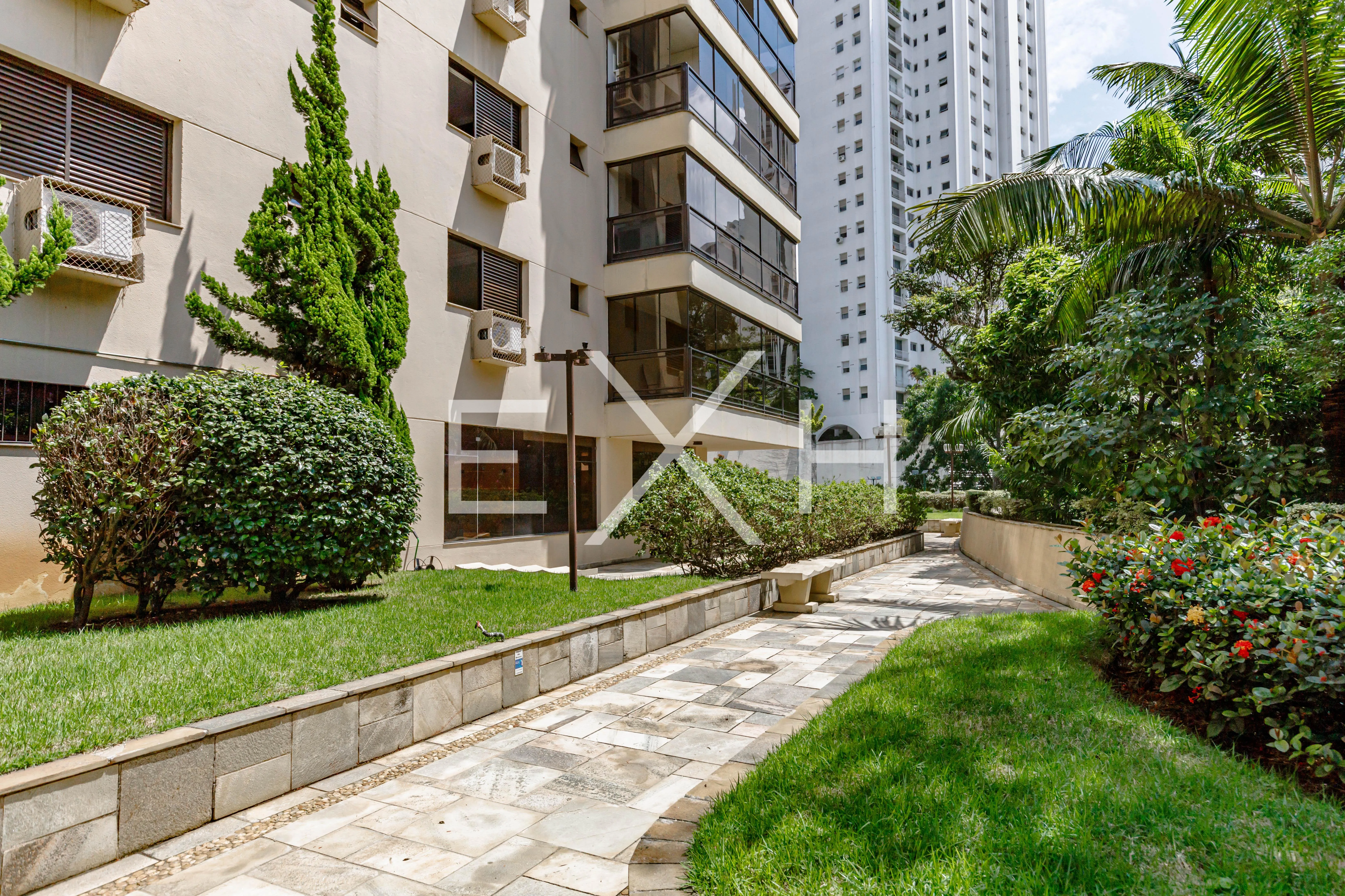 Apartamento com 3 suítes à venda em Real Parque, São Paulo, por R$ 2.900.000 Imagem 52