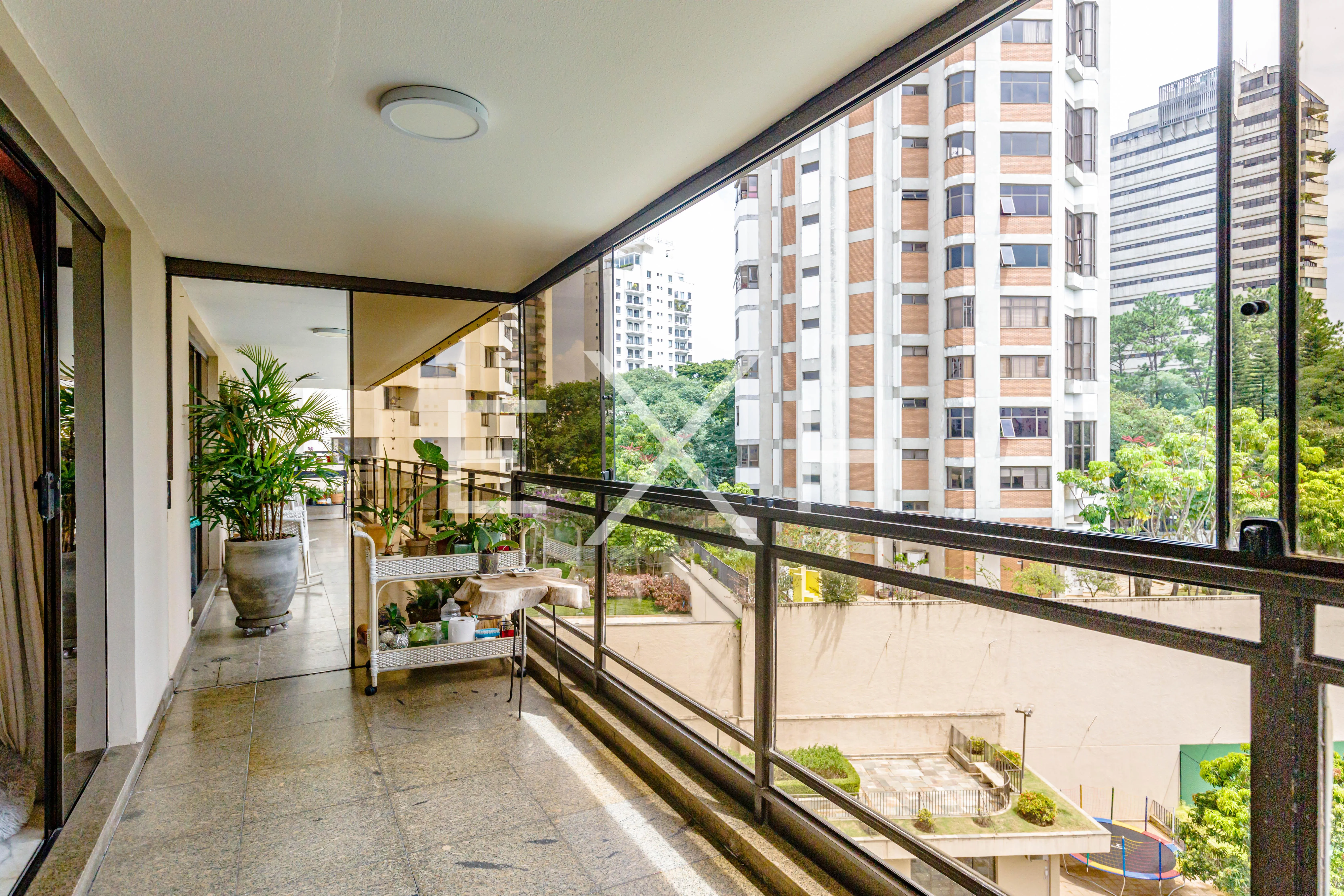 Apartamento com 3 suítes à venda em Real Parque, São Paulo, por R$ 2.900.000 Imagem 26