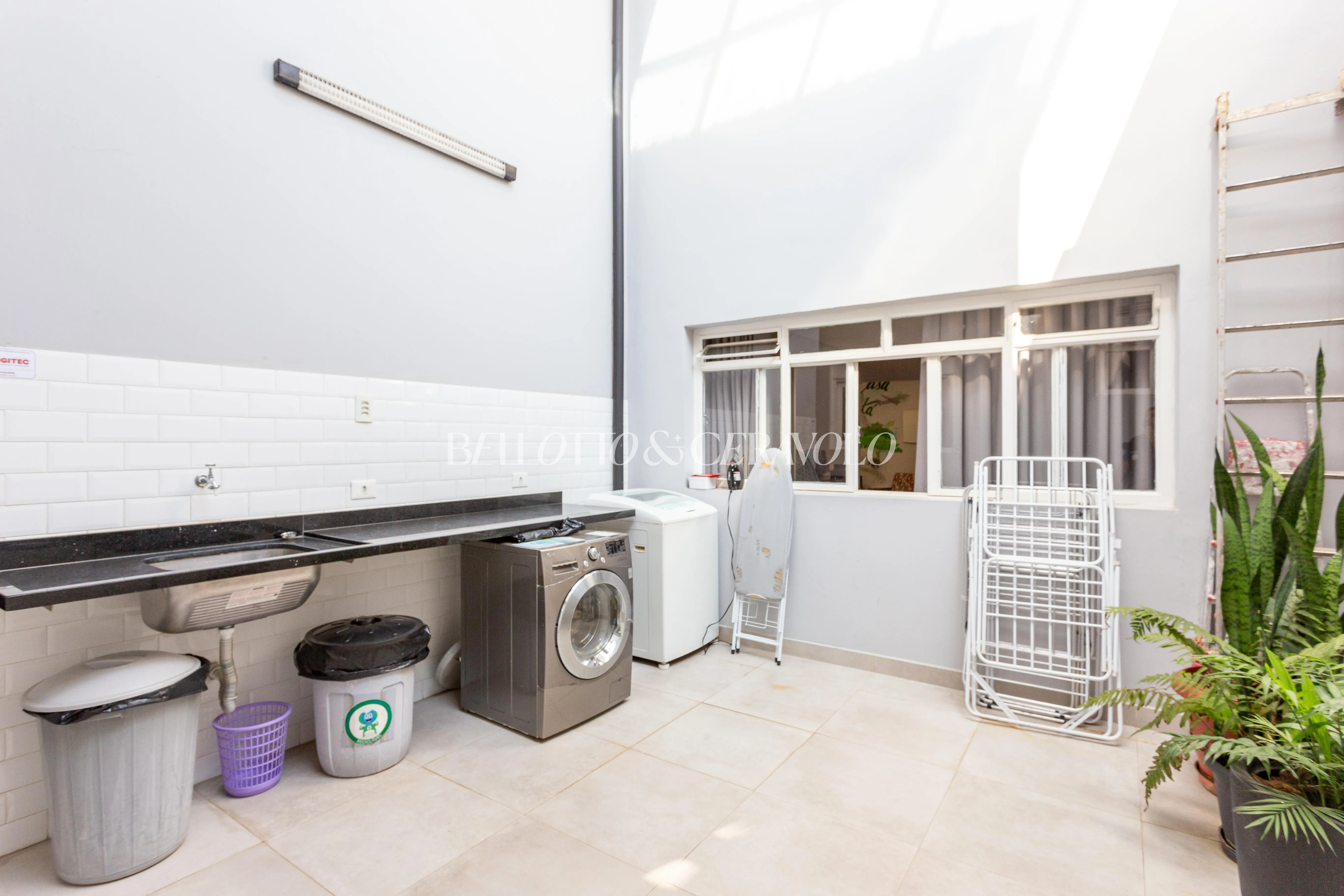 Casa com 10 suítes à venda em Campo Belo, São Paulo, por R$ 4.075.000 Imagem 24