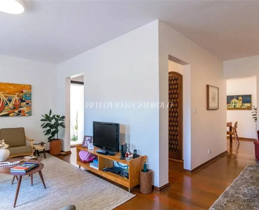 Casa com 1 suítes à venda em Campo Belo, São Paulo, por R$ 3.850.000 Imagem 2