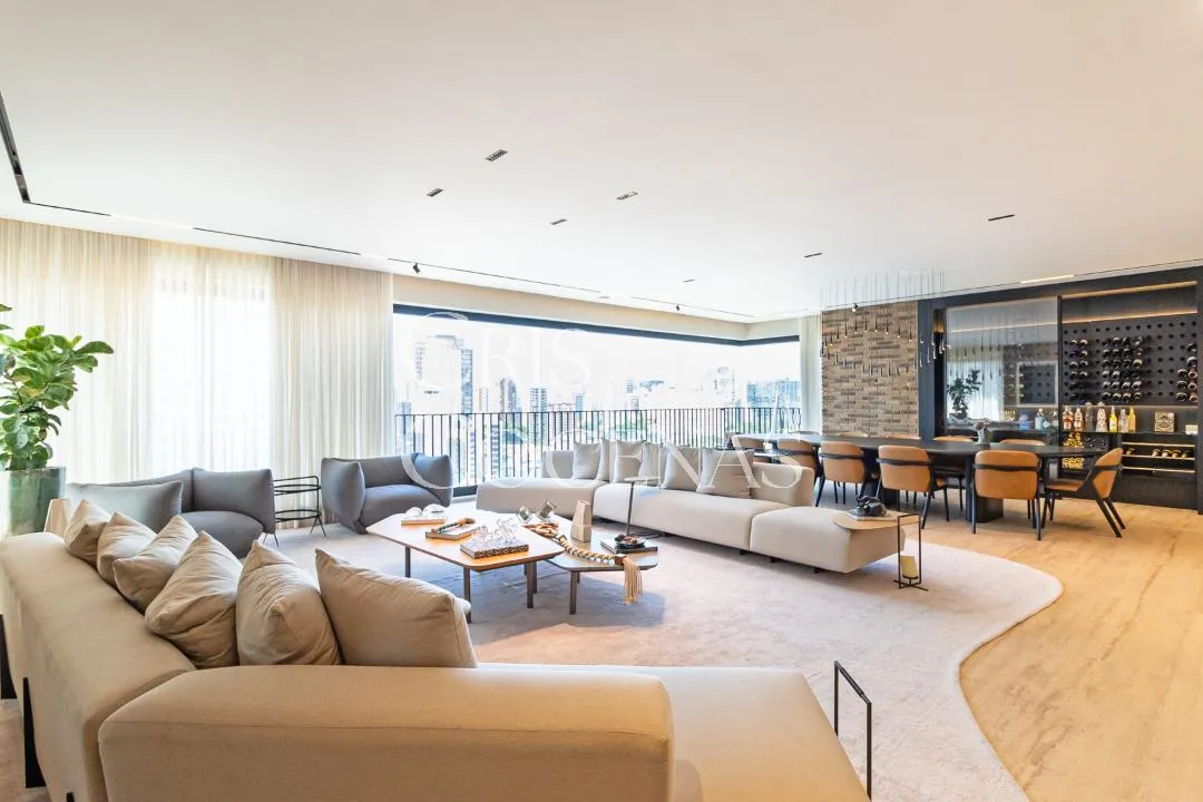 Apartamento com 4 suítes à venda em Itaim Bibi, São Paulo, por R$ 13.990.000