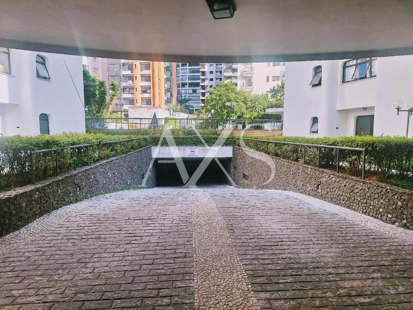 Apartamento com 3 suítes à venda em Itaim Bibi, São Paulo, por R$ 6.000.000 Imagem 32