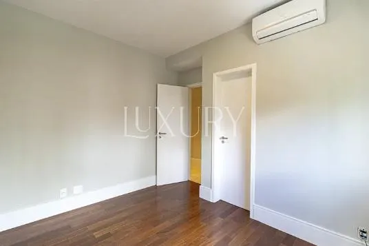 Apartamento com 3 suítes à venda em Vila Olímpia, São Paulo, por R$ 3.900.000 Imagem 17