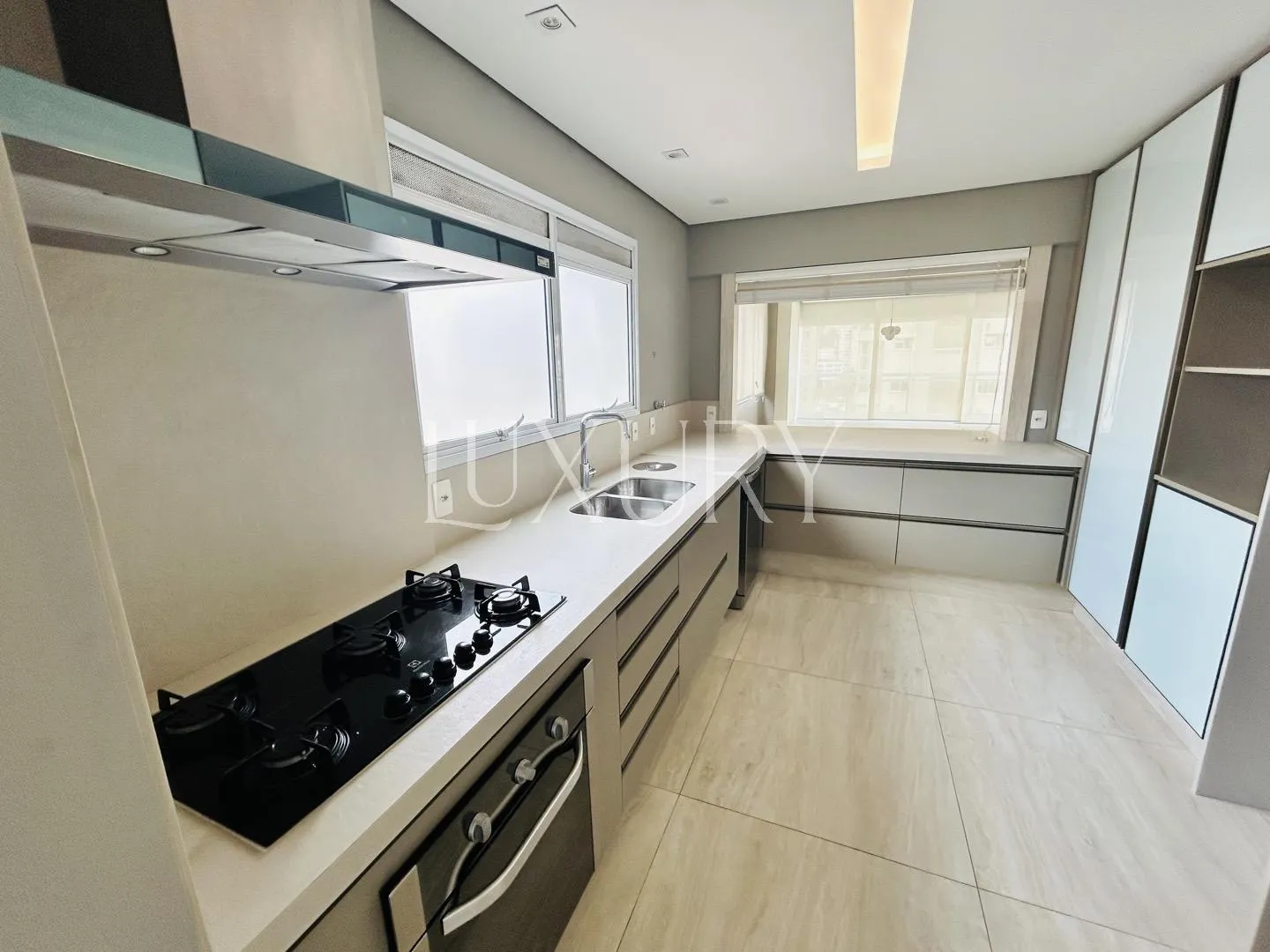 Apartamento com 3 suítes à venda em Vila Olímpia, São Paulo, por R$ 3.900.000 Imagem 35