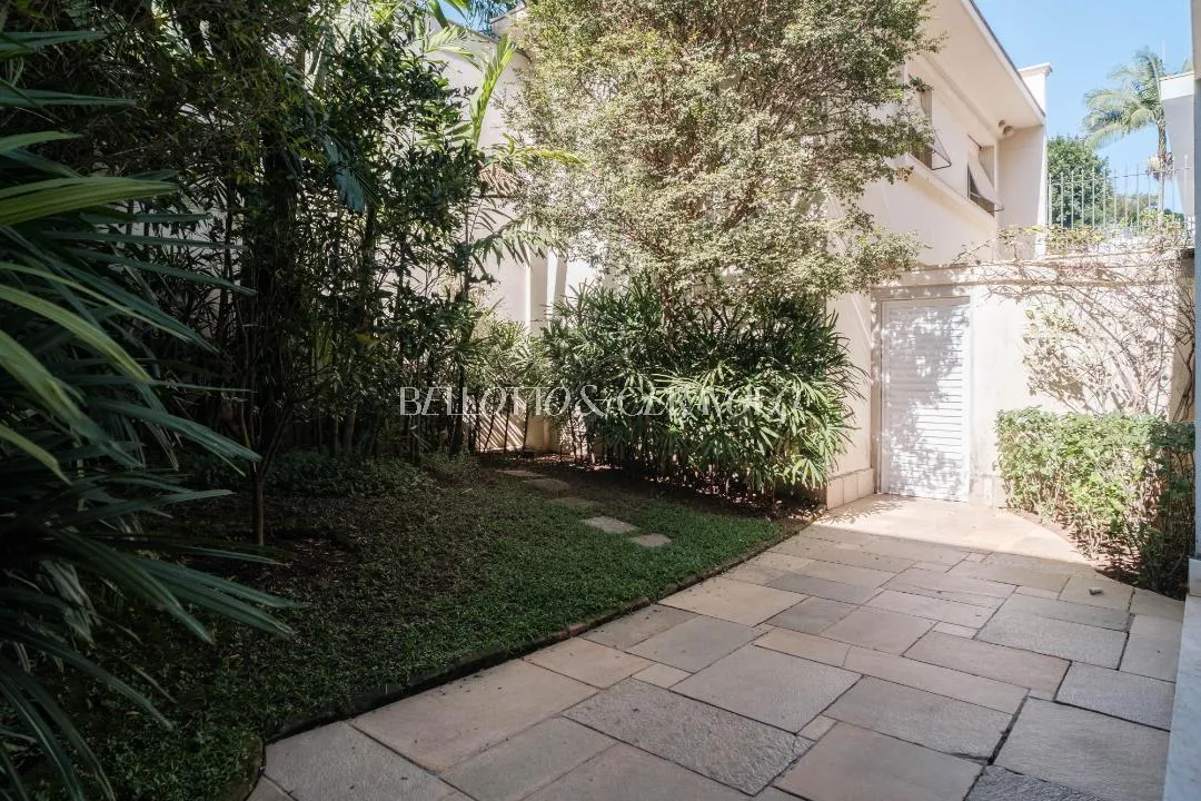 Casa com 3 suítes à venda em Jardim Europa, São Paulo, por R$ 19.000.000 Imagem 24