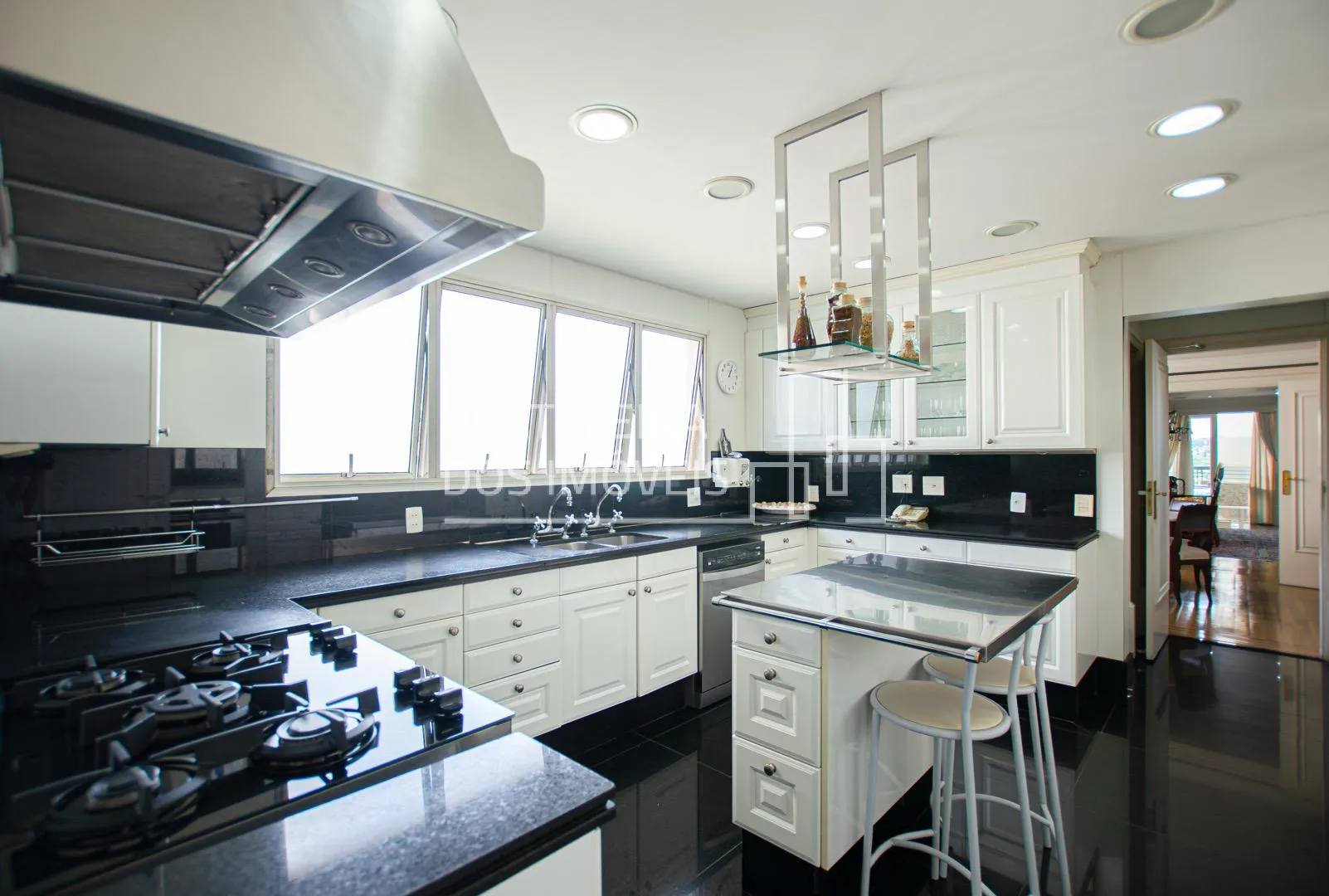 Apartamento com 2 suítes à venda em Itaim Bibi, São Paulo, por R$ 39.000.000 Imagem 16