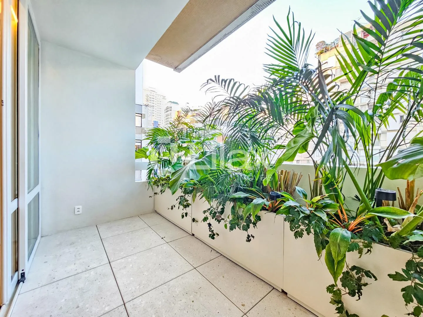 Apartamento com 3 suítes à venda em Jardim América, São Paulo, por R$ 8.900.000 Imagem 17