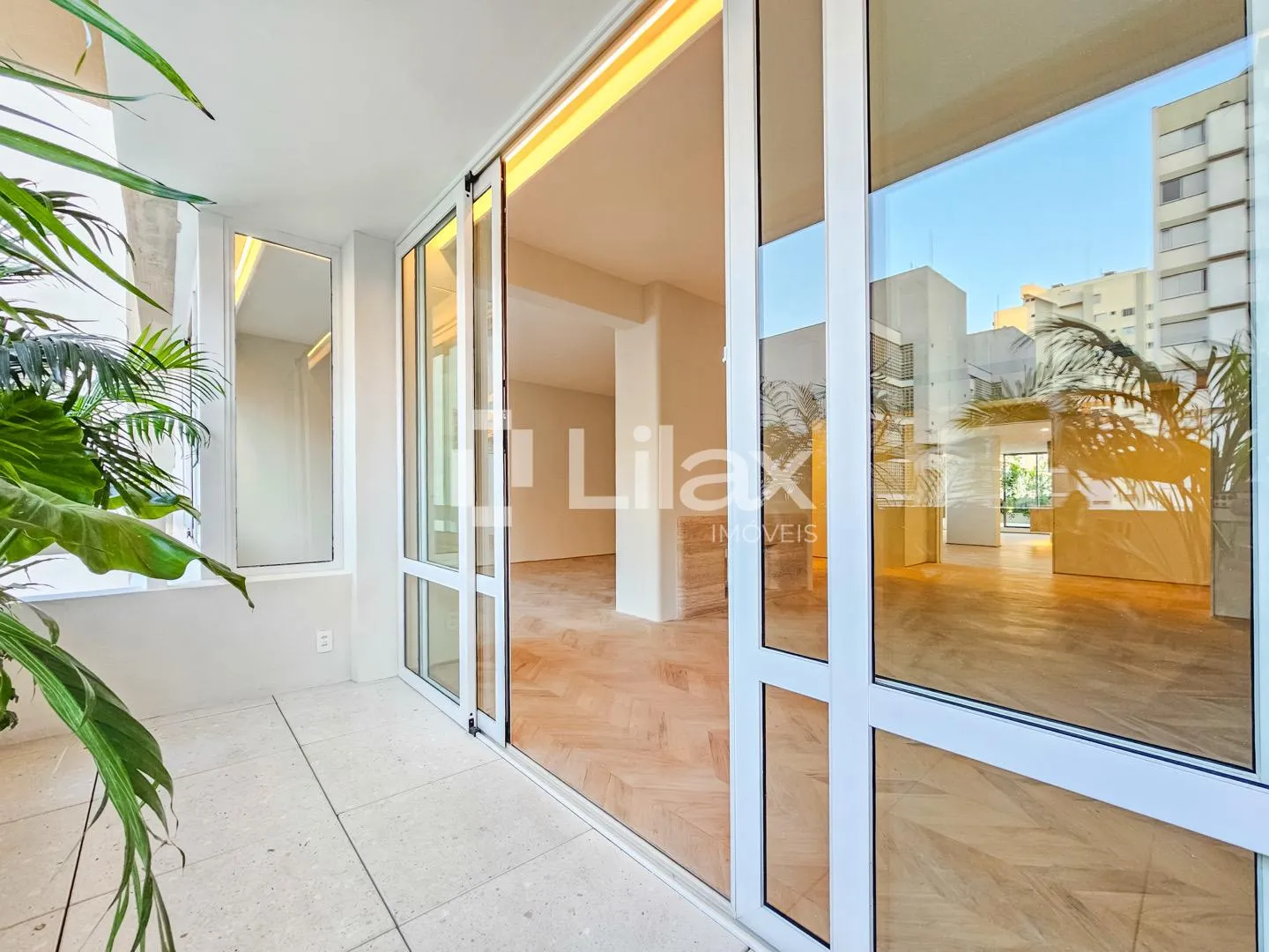 Apartamento com 3 suítes à venda em Jardim América, São Paulo, por R$ 8.900.000 Imagem 18