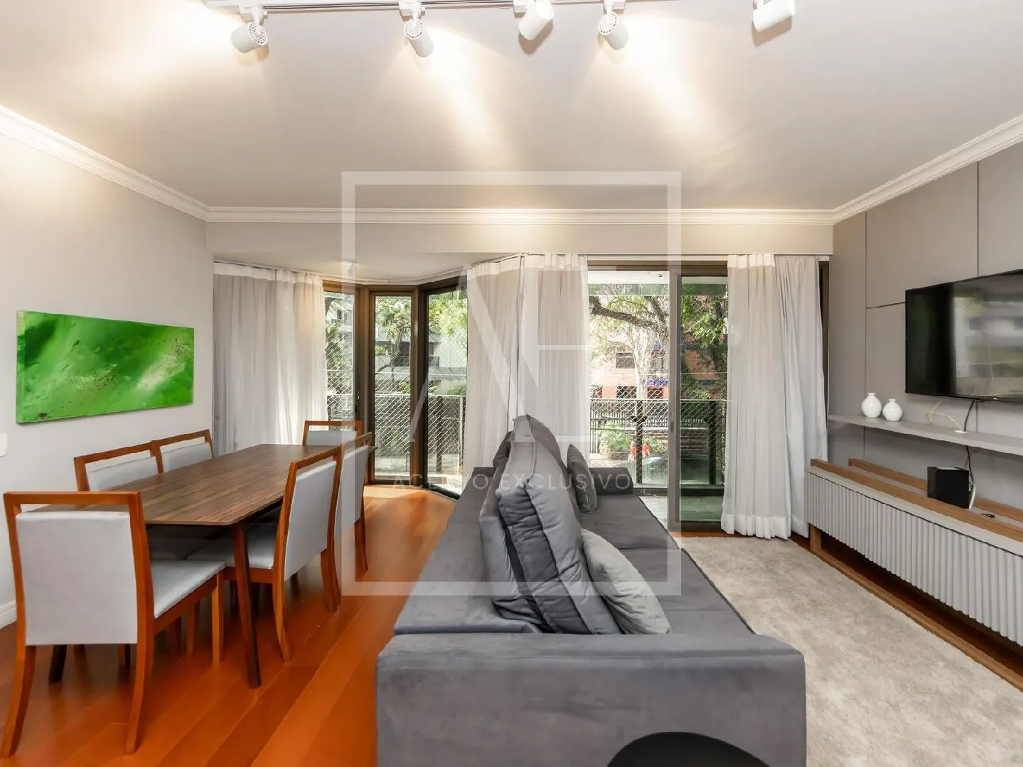 Apartamento com 3 suítes à venda em Itaim Bibi, São Paulo, por R$ 2.750.000