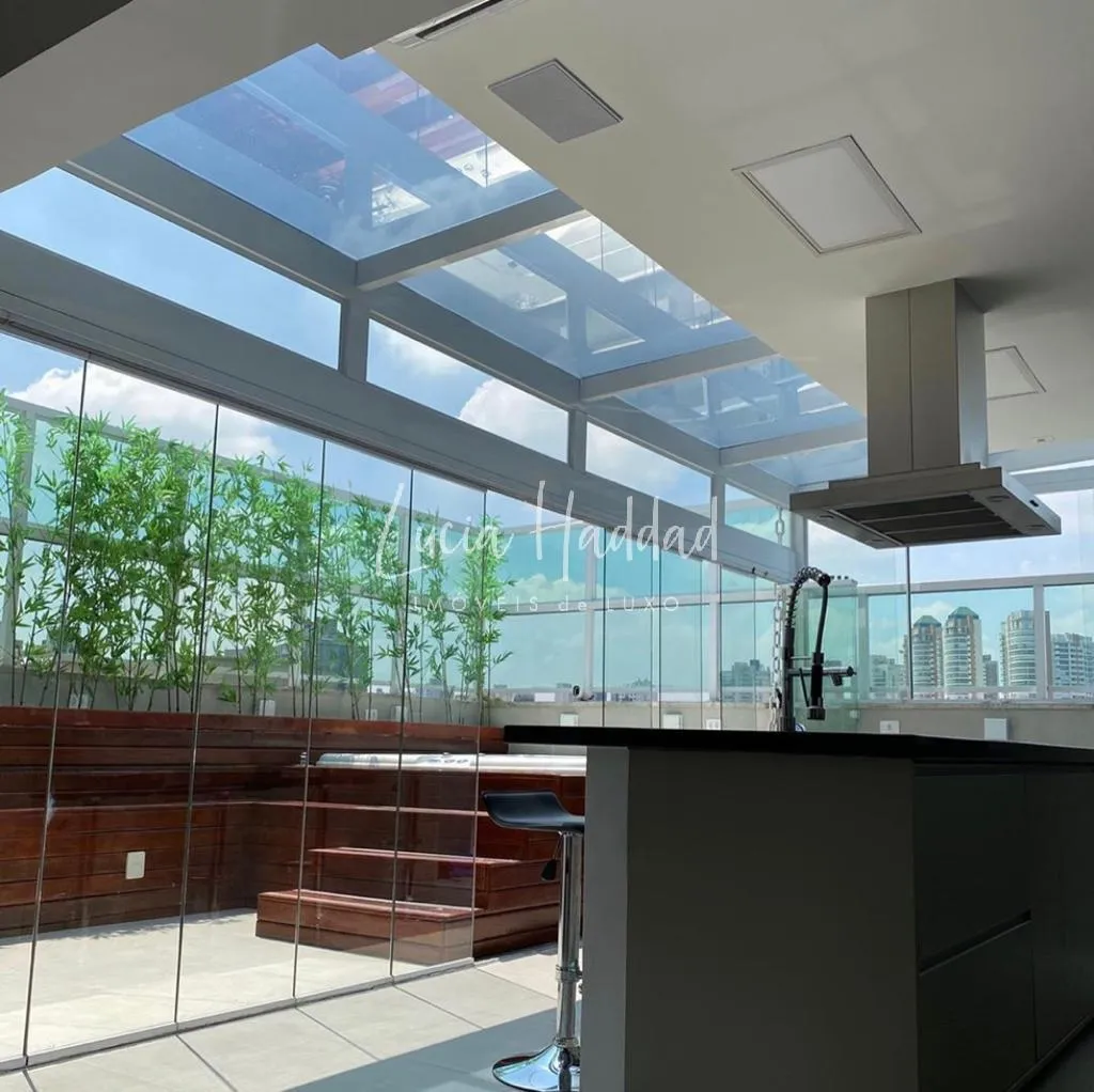 Cobertura com 3 suítes à venda em Morumbi, São Paulo, por R$ 1.250.000