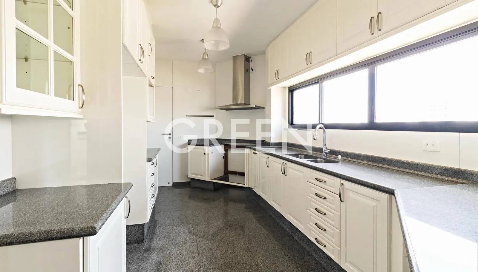 Cobertura com 2 suítes à venda em Moema, São Paulo, por R$ 7.300.000 Imagem 19