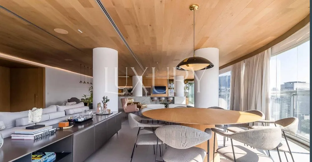 Apartamento com 3 suítes à venda em Vila Olímpia, São Paulo, por R$ 15.000.000