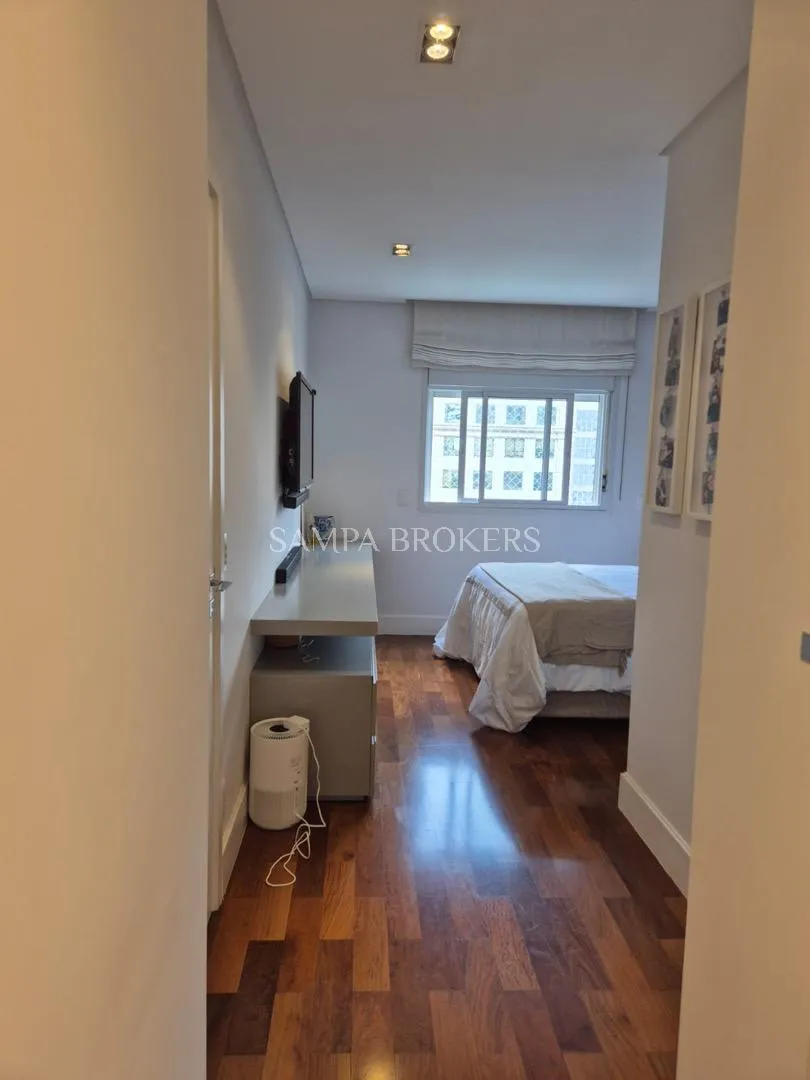 Apartamento com 3 suítes à venda em Vila Olímpia, São Paulo, por R$ 3.300.000 Imagem 17
