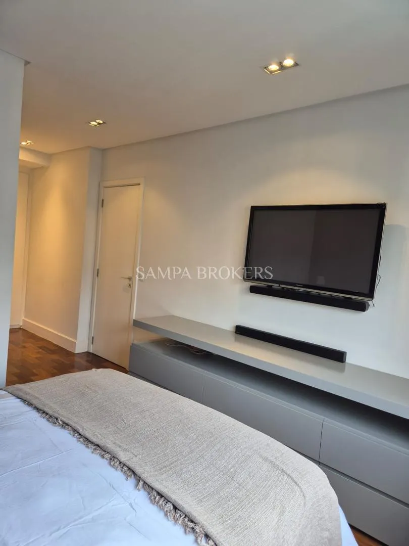 Apartamento com 3 suítes à venda em Vila Olímpia, São Paulo, por R$ 3.300.000 Imagem 11