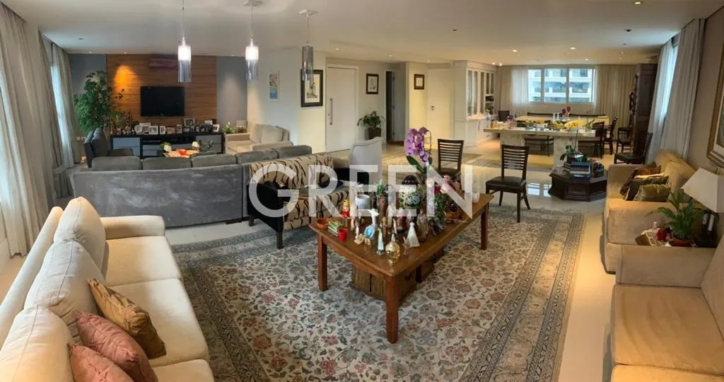 Apartamento com 4 suítes à venda em Itaim Bibi, São Paulo, por R$ 8.000.000