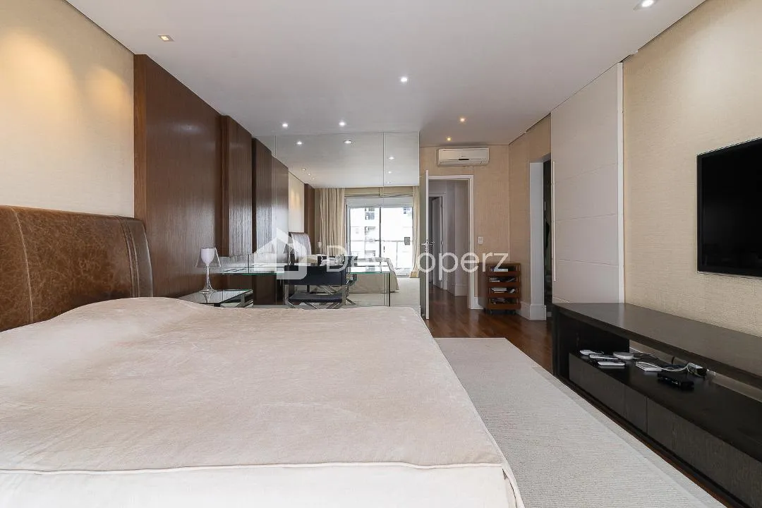 Apartamento com 3 suítes à venda em Campo Belo, São Paulo, por R$ 8.500.000 Imagem 52