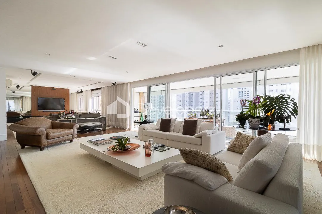 Apartamento com 3 suítes à venda em Campo Belo, São Paulo, por R$ 8.500.000