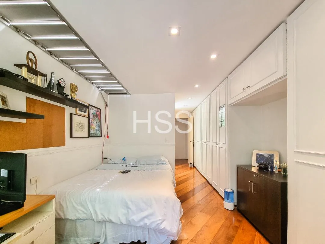Casa com 5 suítes à venda em Alto de Pinheiros, São Paulo, por R$ 9.000.000 Imagem 28