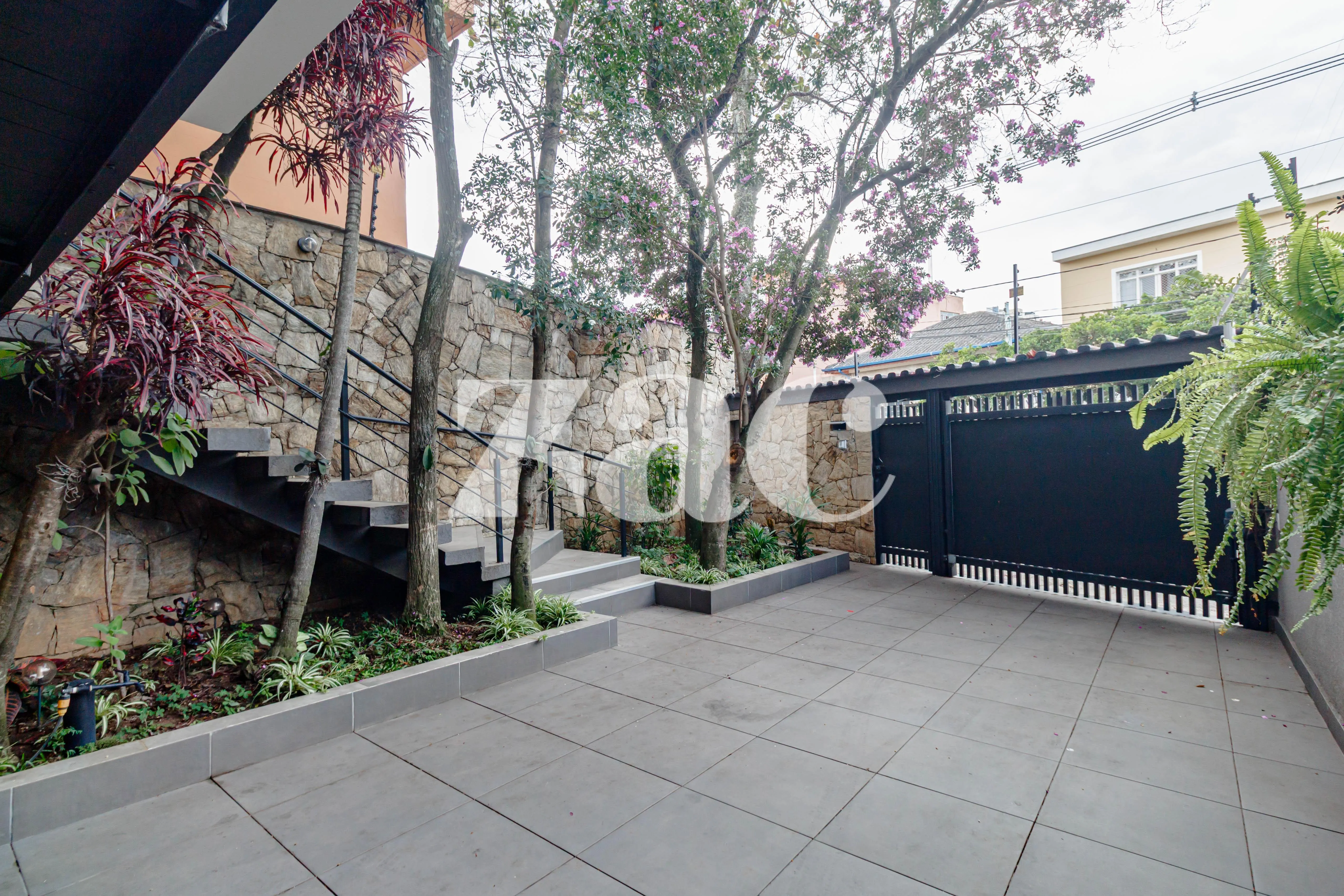 Casa com 1 suítes à venda em Vila Madalena, São Paulo, por R$ 2.290.000 Imagem 2