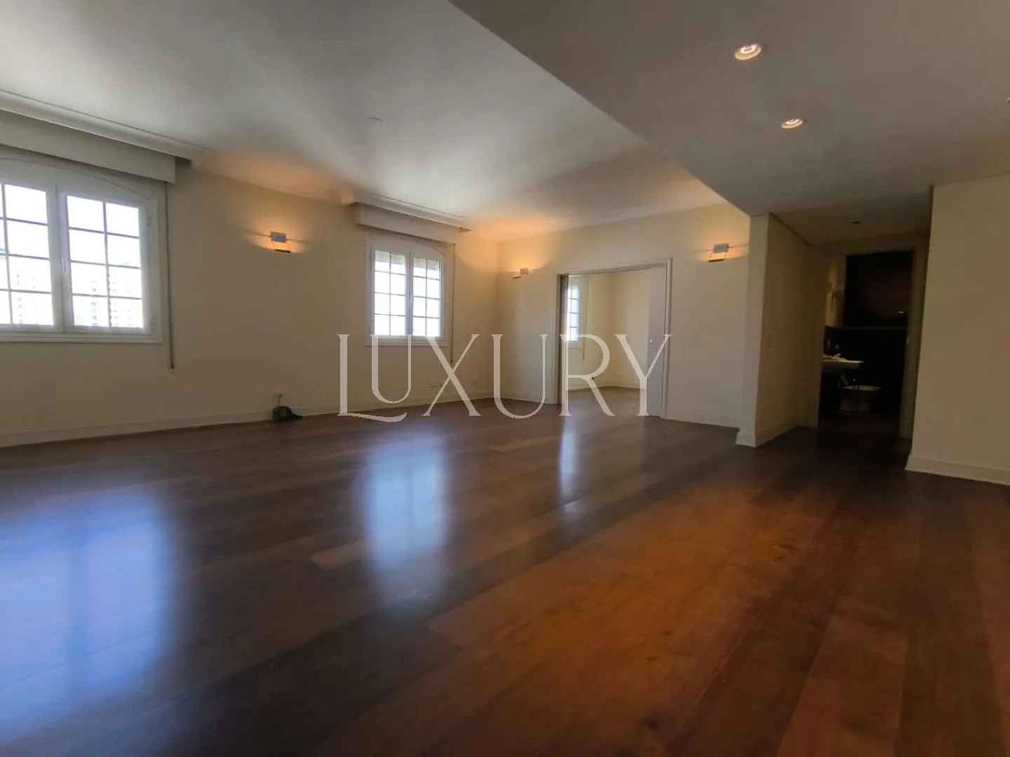 Apartamento com 3 suítes à venda em Jardim Paulista, São Paulo, por R$ 7.500.000 Imagem 4