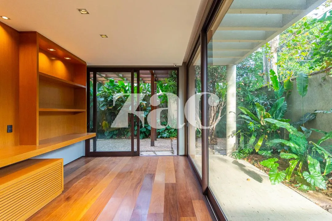 Casa com 3 suítes à venda em Vila Nova Conceição, São Paulo, por R$ 12.000.000