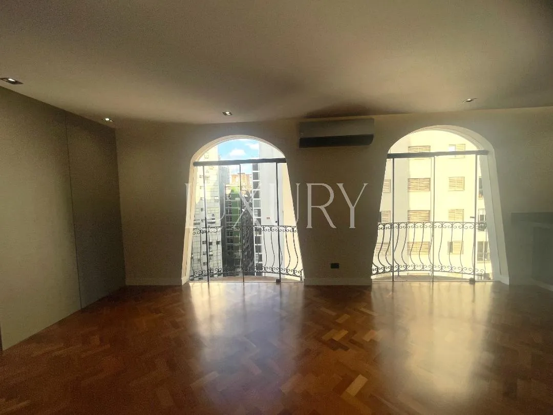 Apartamento com 1 suítes à venda em Jardim América, São Paulo, por R$ 2.300.000 Imagem 4