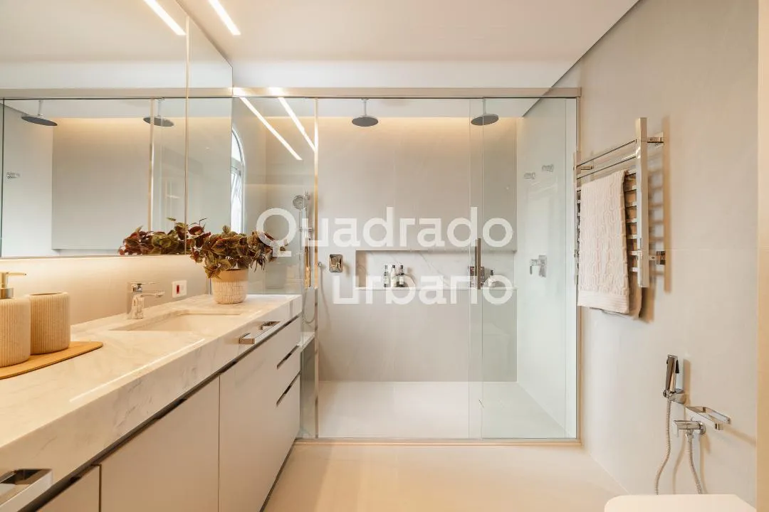 Apartamento com 3 suítes à venda em Jardim América, São Paulo, por R$ 8.790.000 Imagem 17