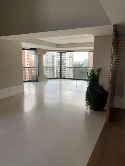 Cobertura com 4 suítes à venda em Panamby, São Paulo, por R$ 5.500.000 Imagem 2