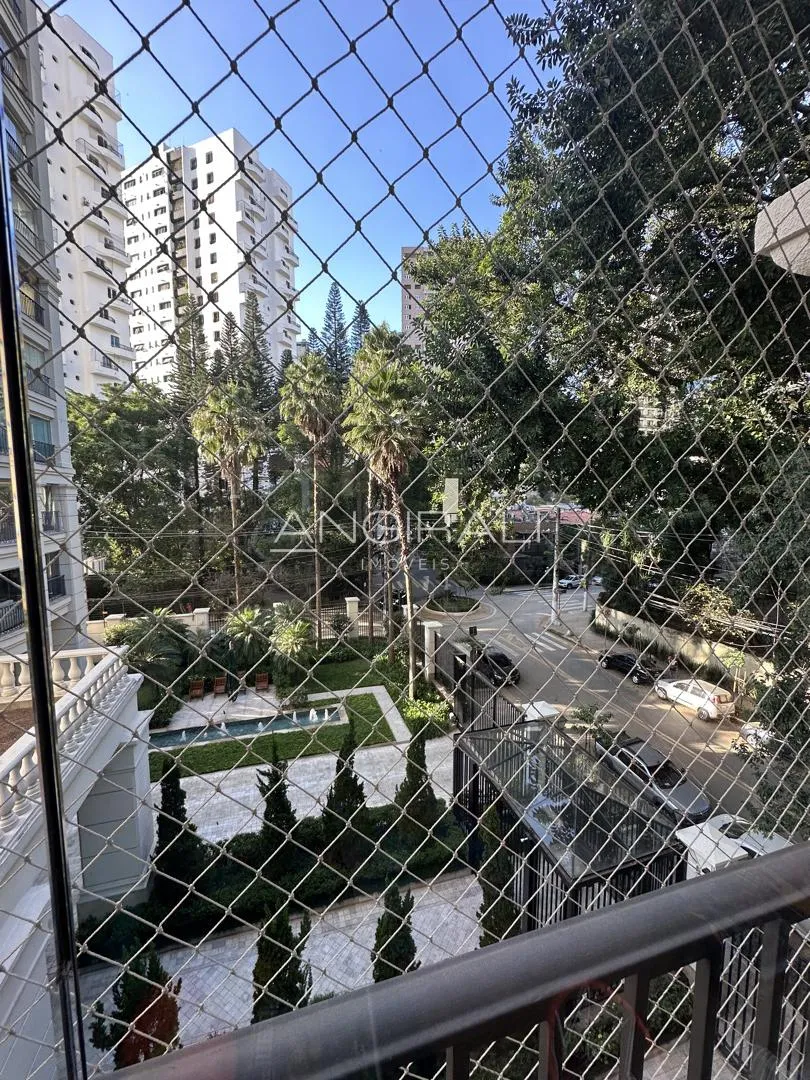 Apartamento com 3 suítes à venda em Vila Nova Conceição, São Paulo, por R$ 13.000.000 Imagem 11