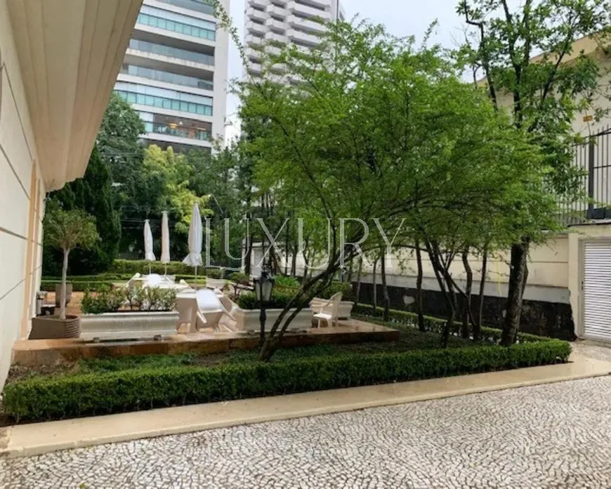 Apartamento com 1 suítes à venda em Jardim Paulista, São Paulo, por R$ 2.200.000 Imagem 32