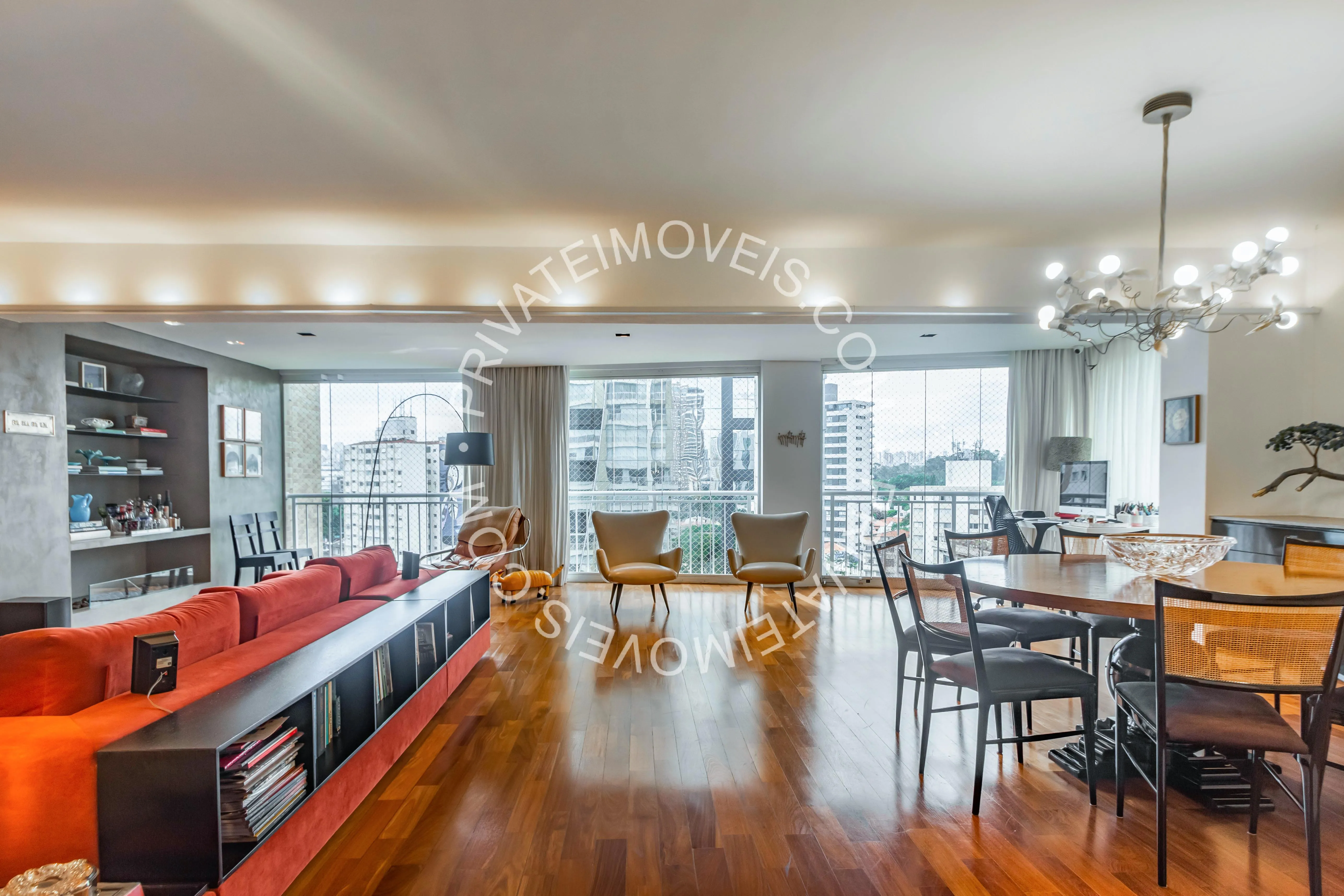 Apartamento com 3 suítes à venda em Itaim Bibi, São Paulo, por R$ 4.200.000