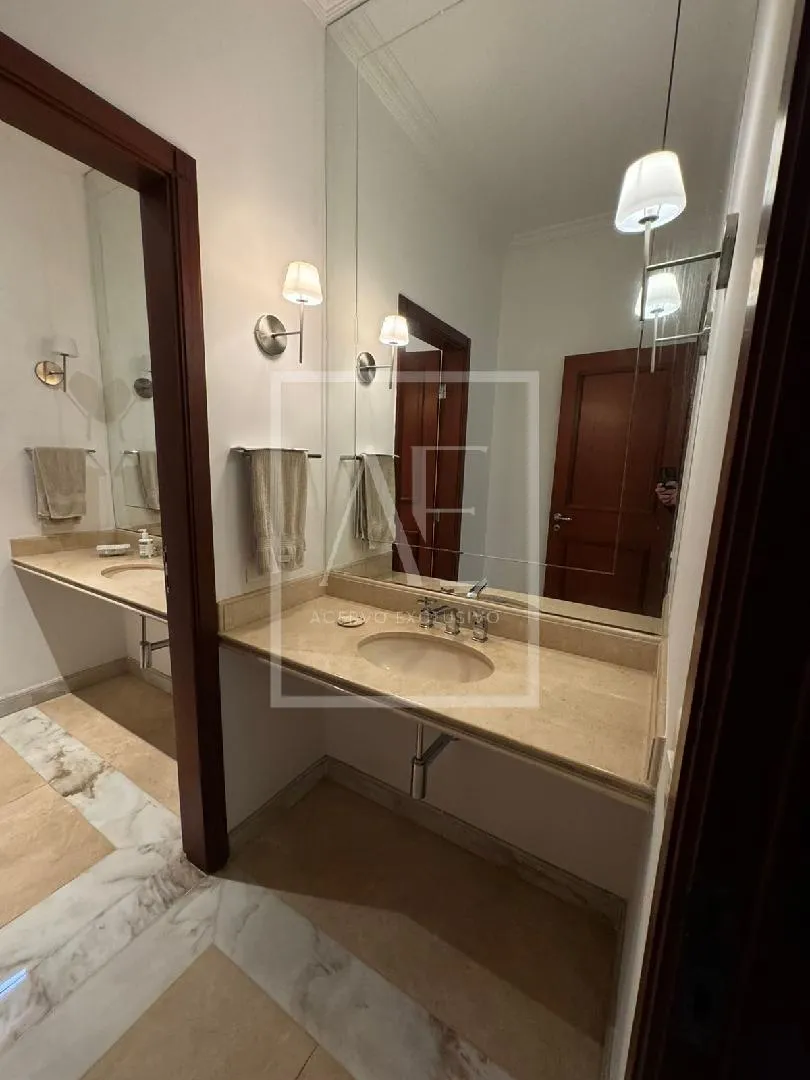 Casa com 4 suítes à venda em Cidade Jardim, São Paulo, por R$ 9.900.000 Imagem 17