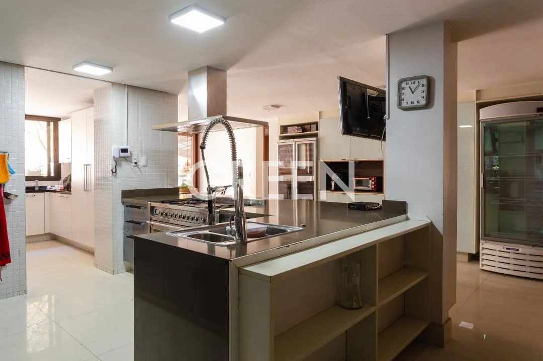 Casa com 4 suítes à venda em Jardim Guedala, São Paulo, por R$ 15.000.000 Imagem 50