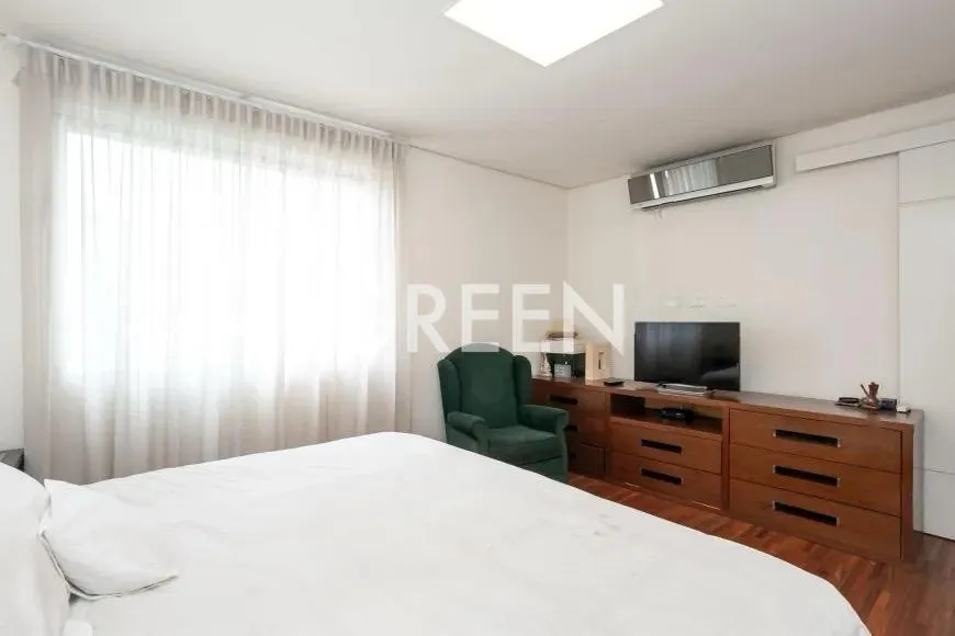 Cobertura com 3 suítes à venda em Itaim Bibi, São Paulo, por R$ 4.300.000 Imagem 14