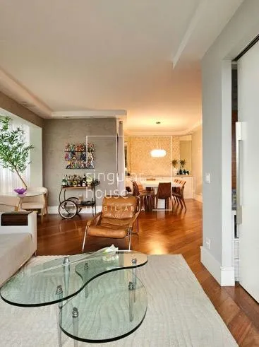 Apartamento com 3 suítes à venda em Itaim Bibi, São Paulo, por R$ 3.800.000 Imagem 3