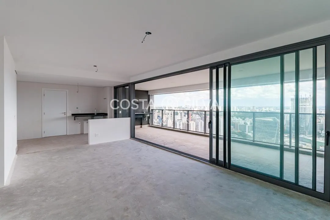 Apartamento com 2 suítes à venda em Panamby, São Paulo, por R$ 3.500.000 Imagem 3