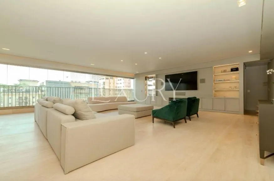 Apartamento com 3 suítes à venda em Moema, São Paulo, por R$ 9.700.000 Imagem 4