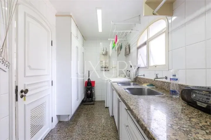 Apartamento com 3 suítes à venda em Alto de Pinheiros, São Paulo, por R$ 5.100.000 Imagem 30