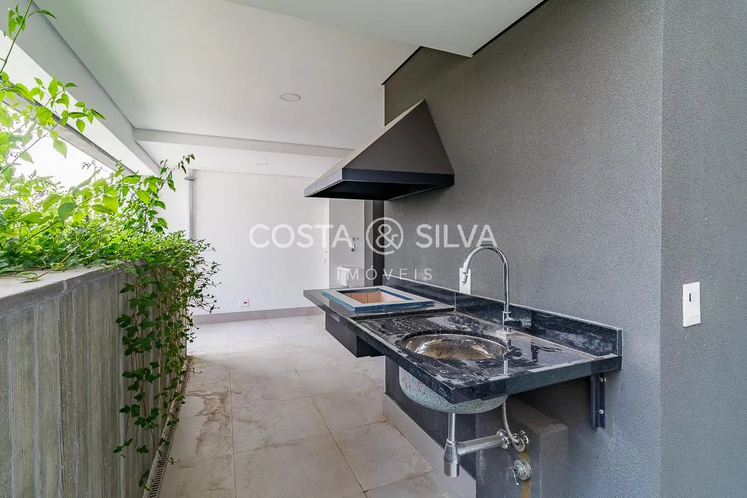 Apartamento com 4 suítes à venda em Panamby, São Paulo, por R$ 7.800.000 Imagem 5