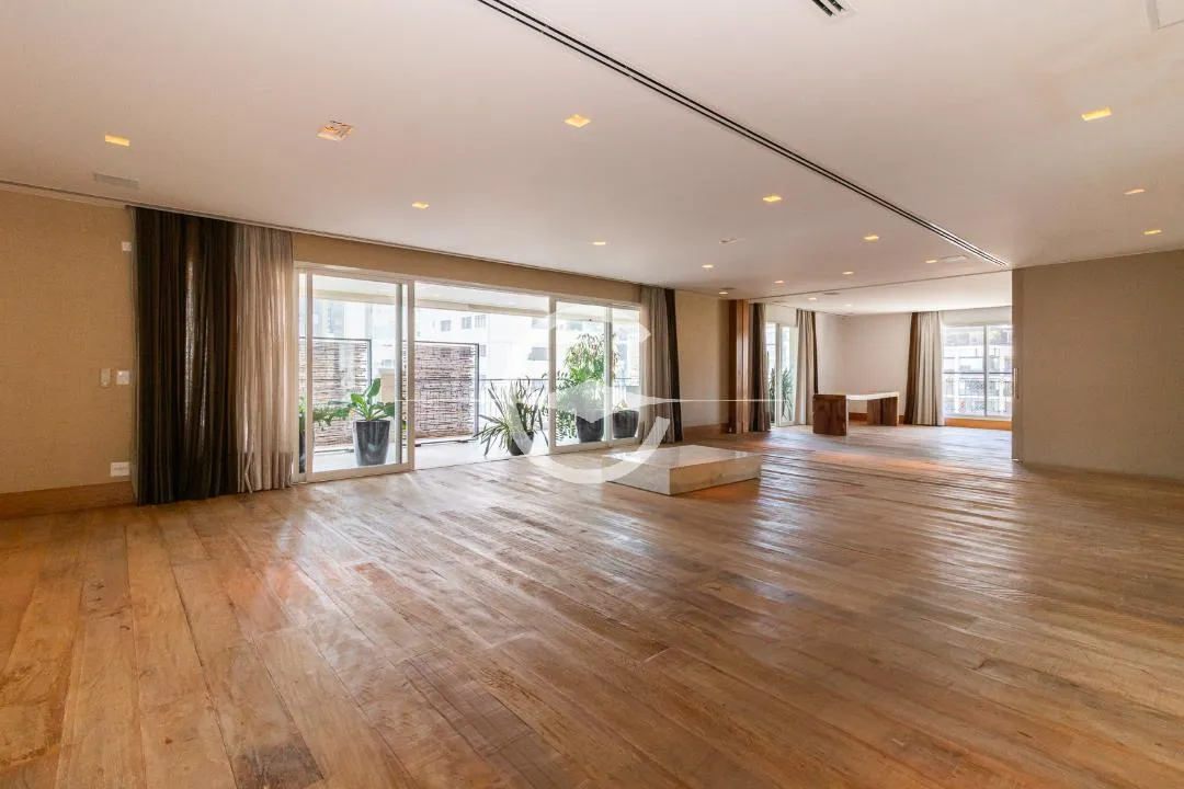 Apartamento com 4 suítes à venda em Itaim Bibi, São Paulo, por R$ 27.092.540