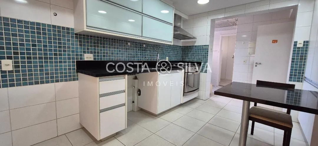 Apartamento com 3 suítes à venda em Panamby, São Paulo, por R$ 1.280.000 Imagem 23