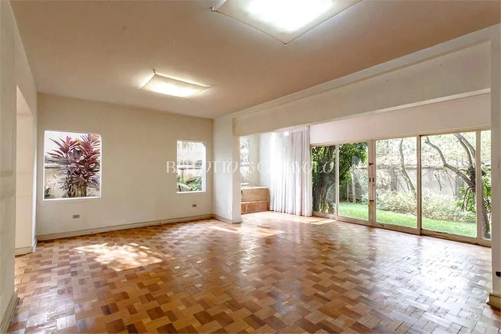 Casa com 2 suítes à venda em Jardim Europa, São Paulo, por R$ 14.500.000 Imagem 3