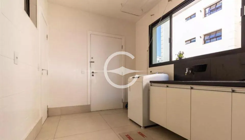 Apartamento com 2 suítes à venda em Campo Belo, São Paulo, por R$ 2.300.000 Imagem 13
