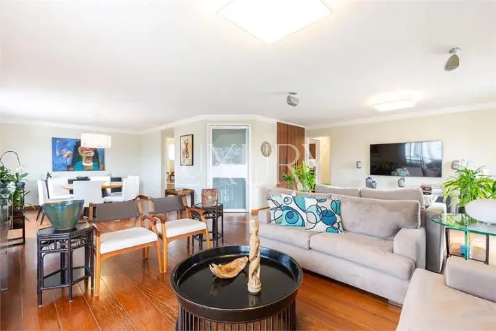 Apartamento com 1 suítes à venda em Vila Madalena, São Paulo, por R$ 2.500.000 Imagem 3