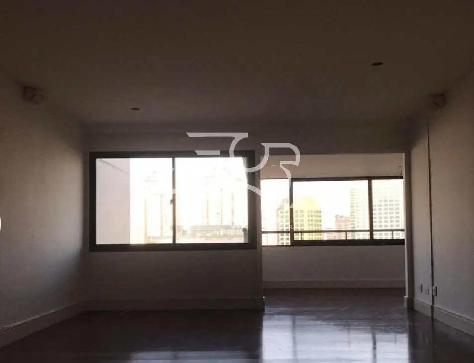 Apartamento com 3 suítes à venda em Real Parque, São Paulo, por R$ 1.820.000 Imagem 3