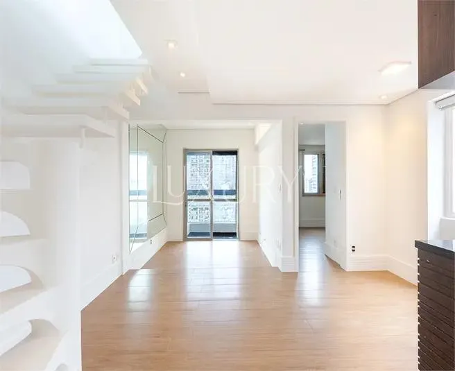 Cobertura com 1 suítes à venda em Pinheiros, São Paulo, por R$ 1.600.000 Imagem 2