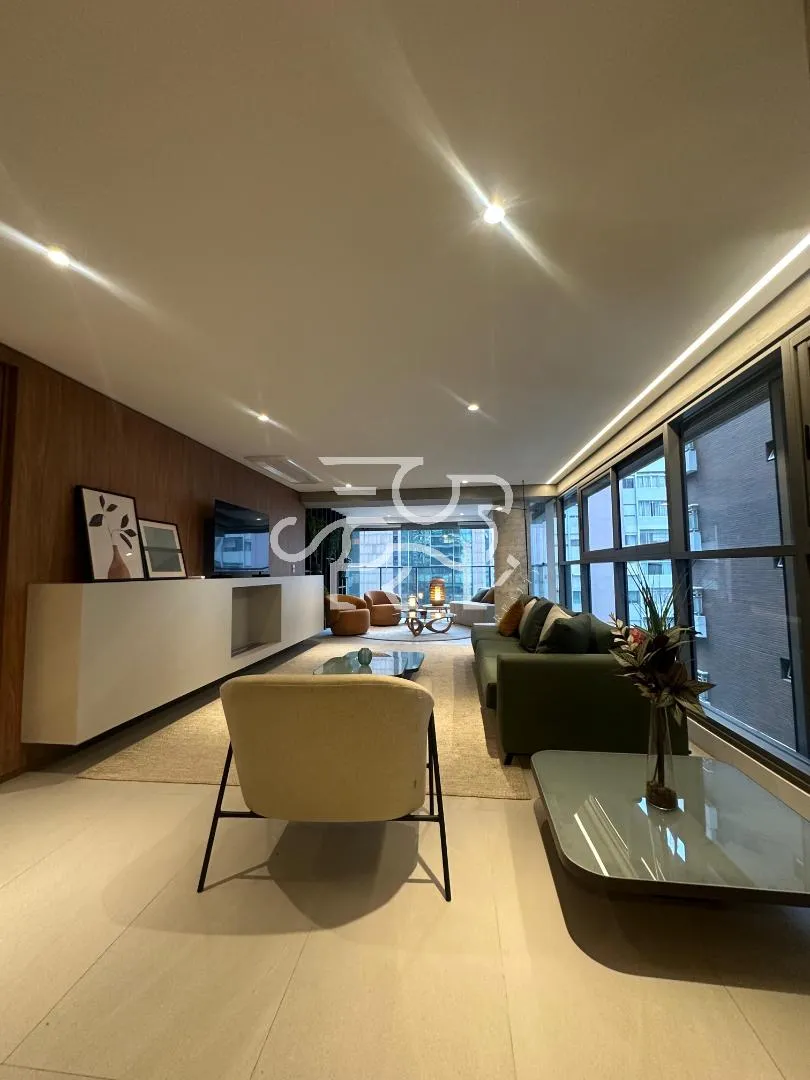 Apartamento com 3 suítes à venda em Jardim Paulista, São Paulo, por R$ 4.000.000