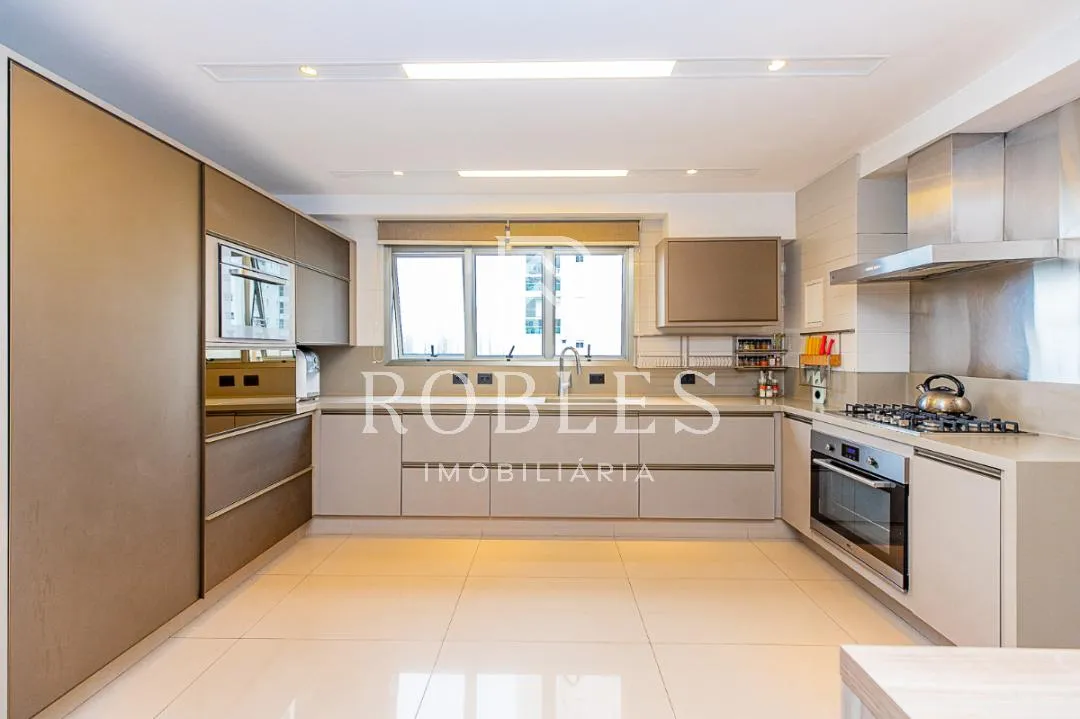 Apartamento com 3 suítes à venda em Campo Belo, São Paulo, por R$ 10.000.000 Imagem 38